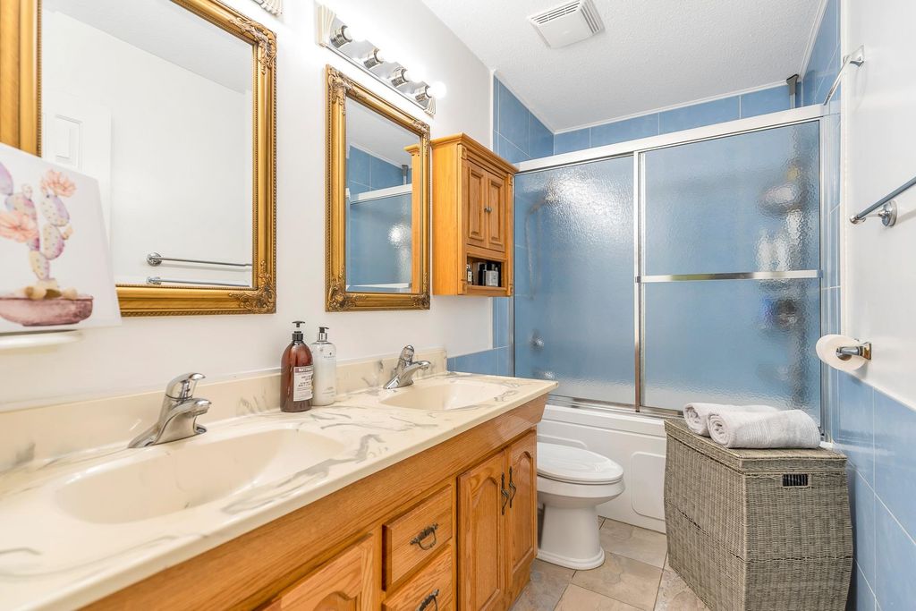 listing image 1103282913625079225