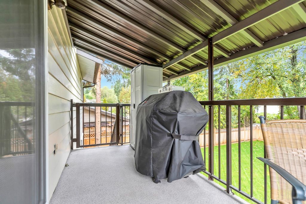 listing image 1108778392092372104