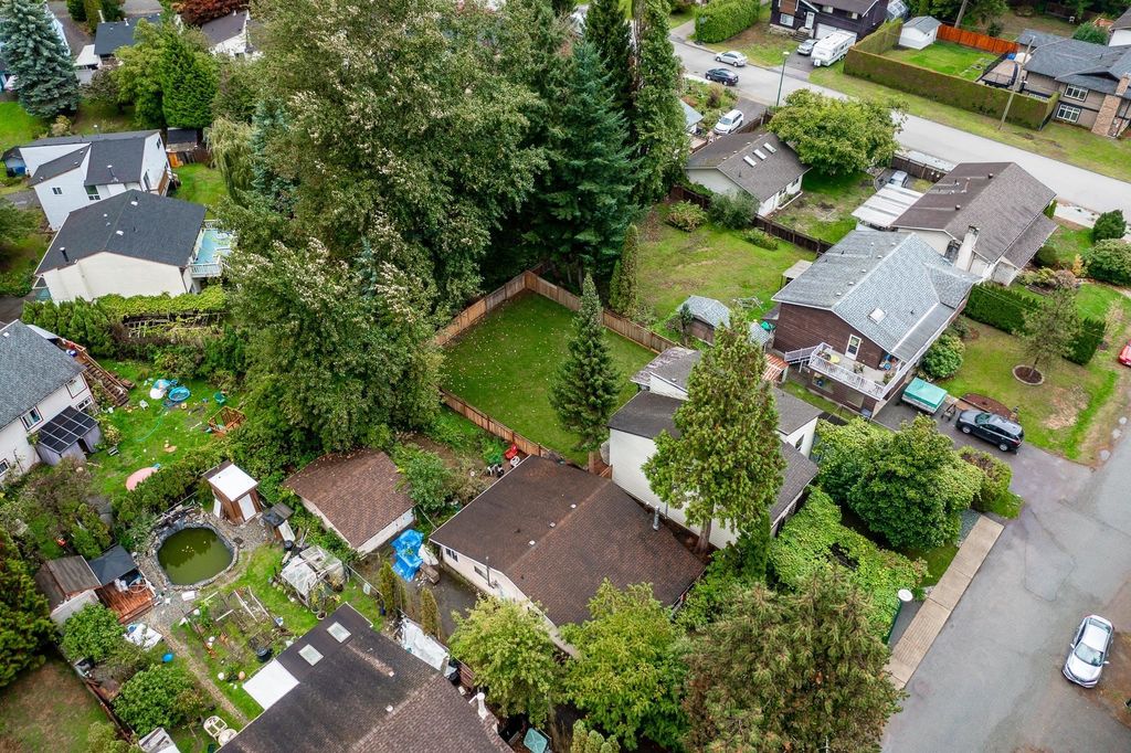 listing image 1103470606084937220