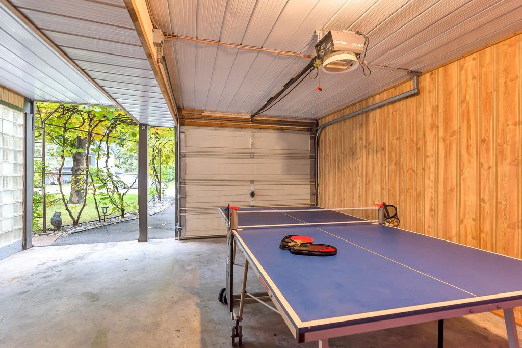 listing image 1107667273527019354