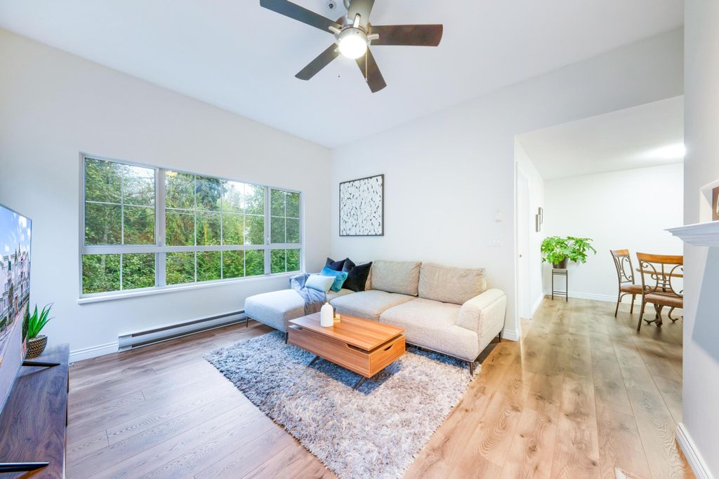 listing image 1101230442387654973