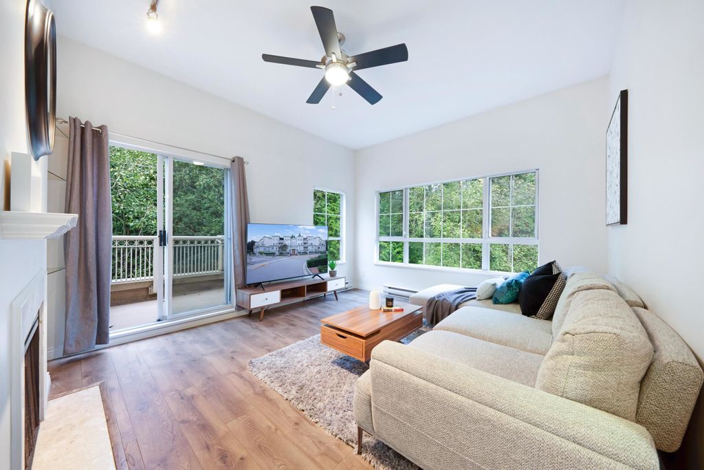 listing image 1101175157386907446