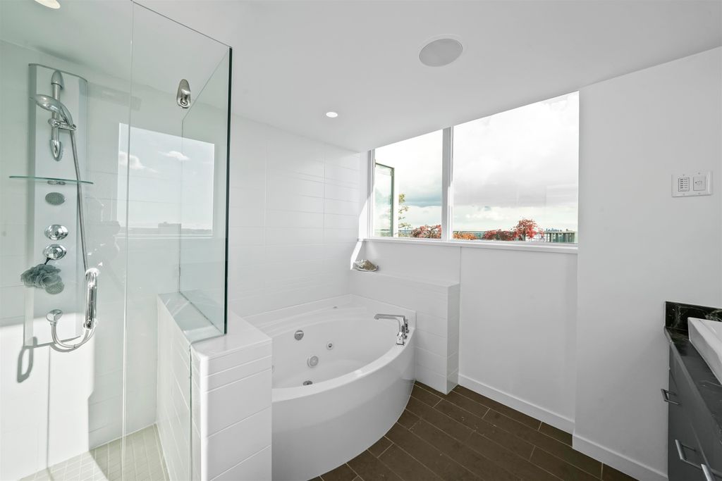 listing image 1105518439150948331