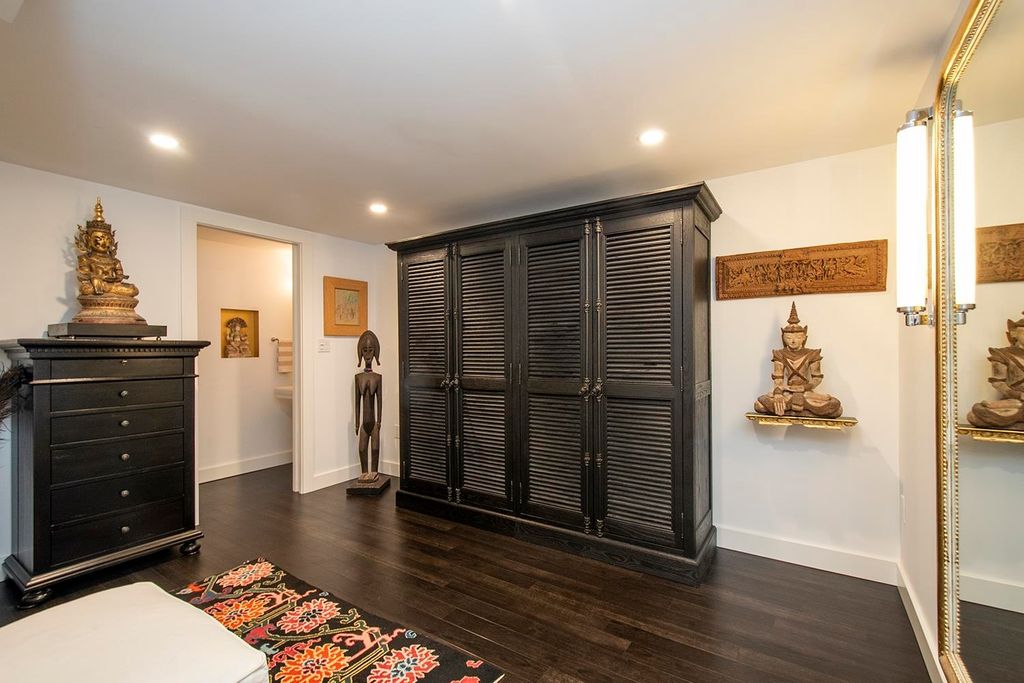 listing image 1105867378962655226