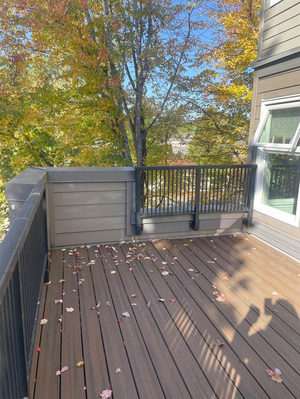 listing image 1106677102046544439