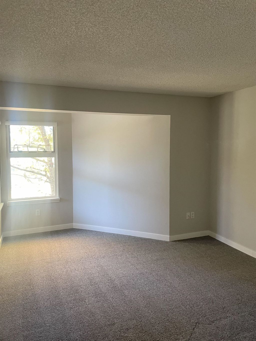 listing image 1108287194364202869