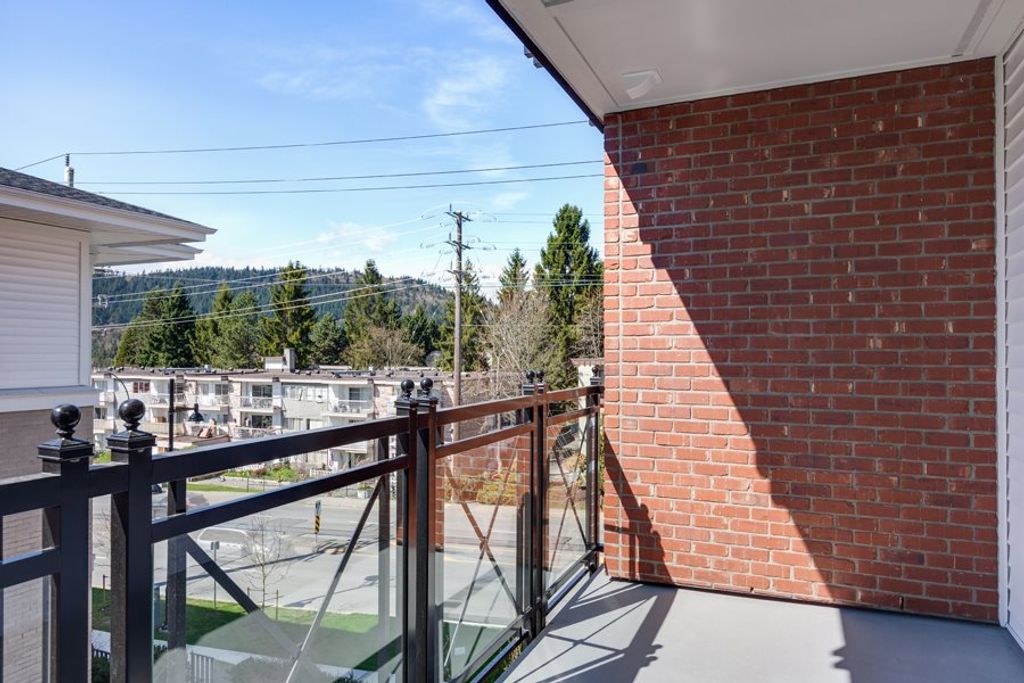 listing image 1108012441634211106