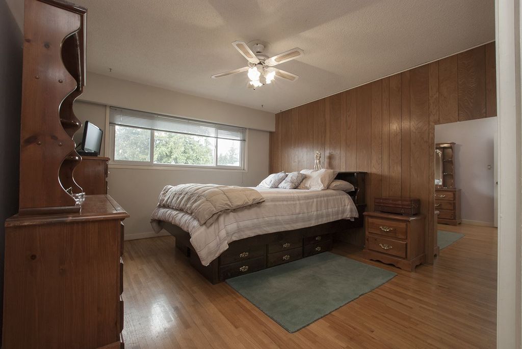 listing image 1100220332668108154