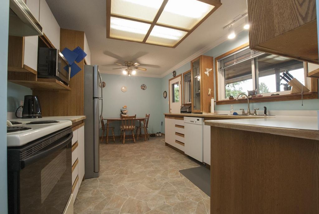 listing image 1107174761140025409