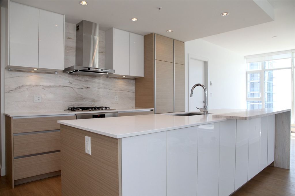 listing image 1100836491824340621