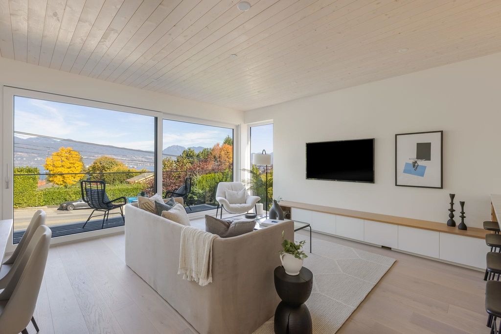 listing image 1100502997472015159