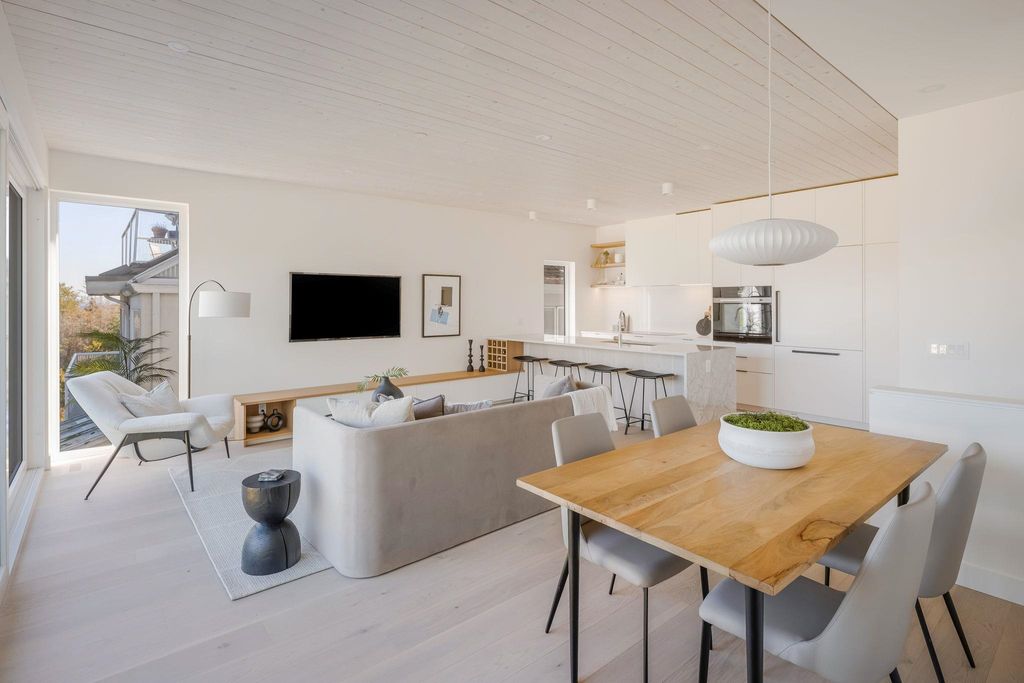 listing image 1109668423964420148