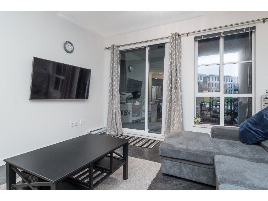 listing image 1105161880016771756