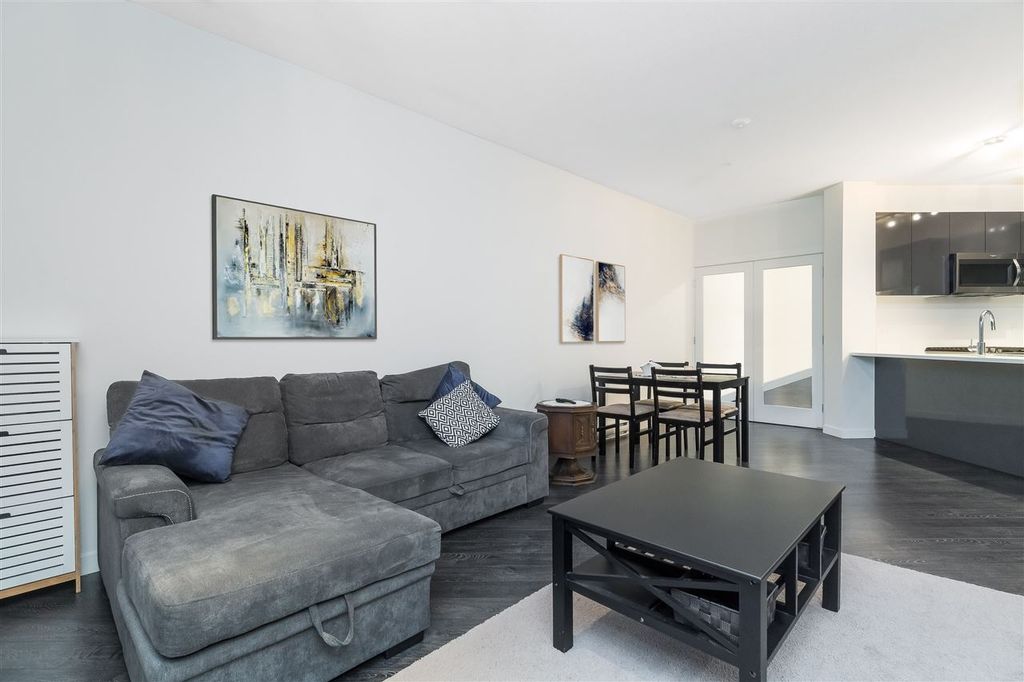 listing image 1103961248050928181