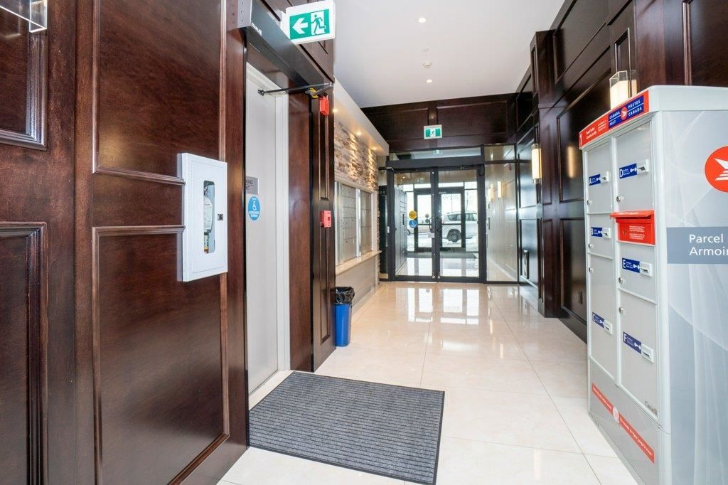 listing image 1109504345152278910