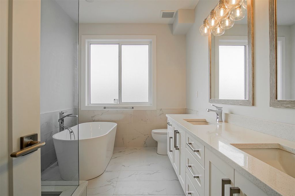 listing image 1105100163070697273