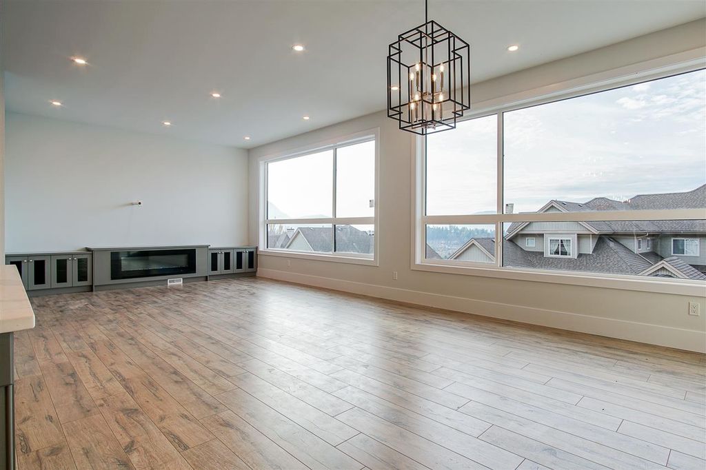 listing image 1105148990141864006