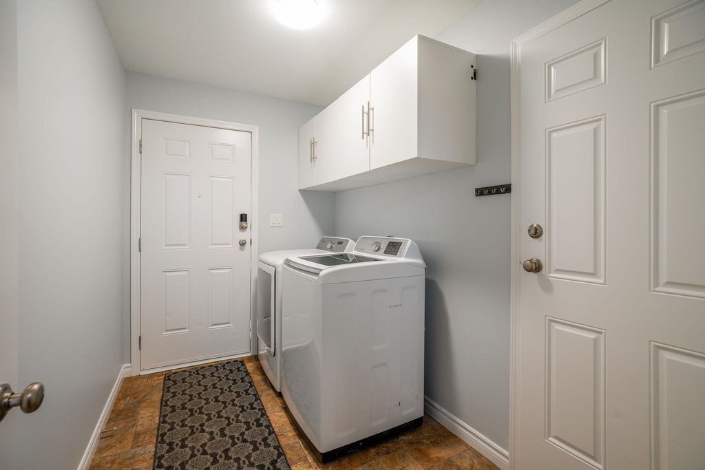listing image 1103158677407117834
