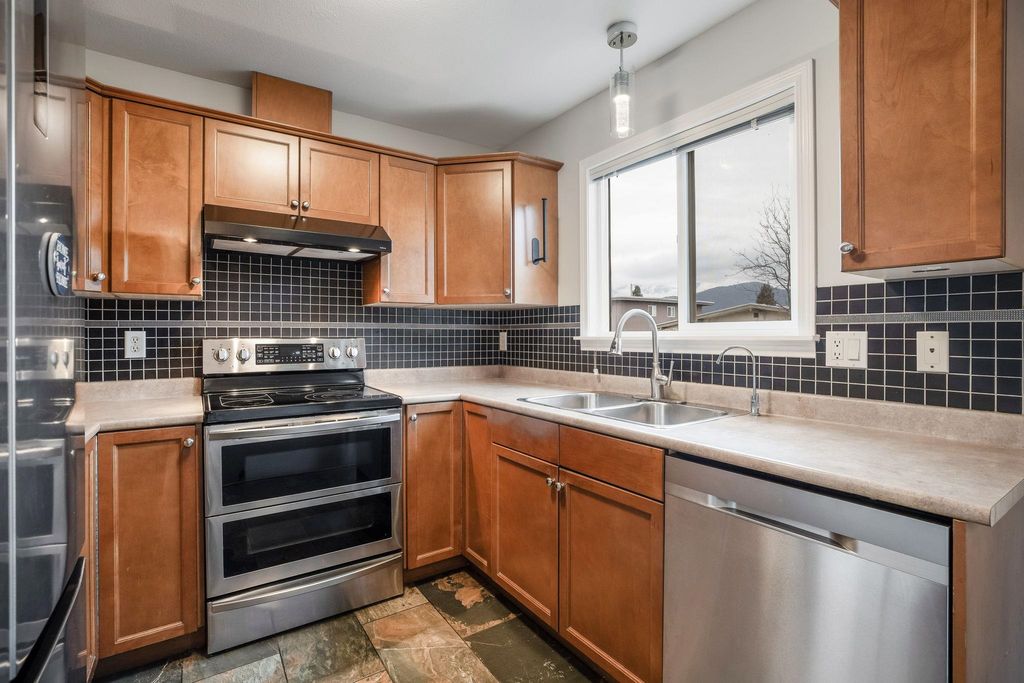 listing image 1101256962357923809