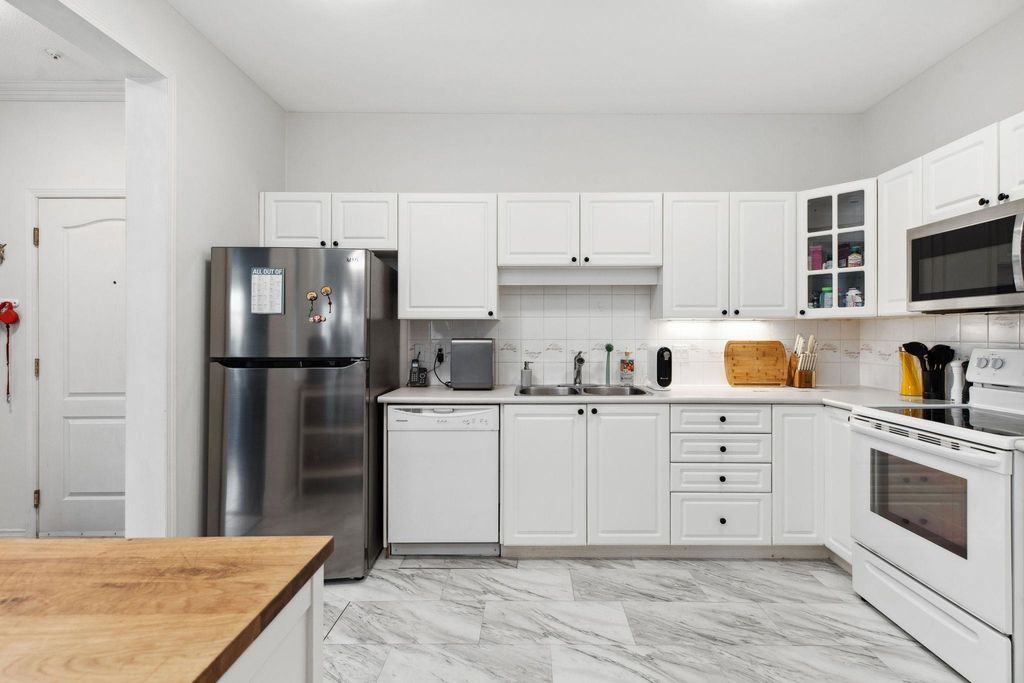 listing image 1102079927970647677