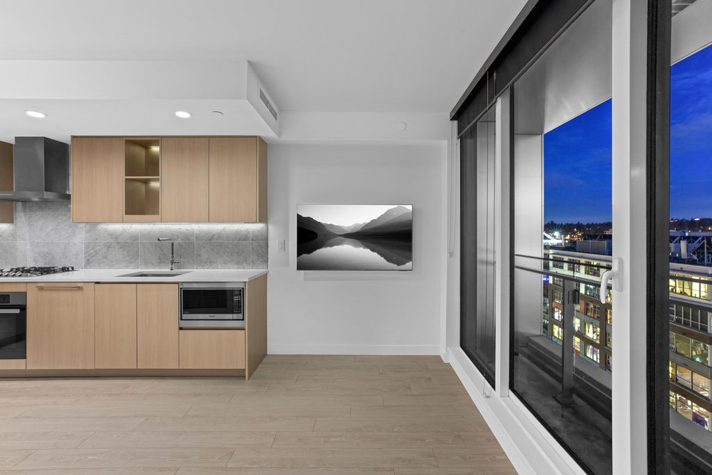 listing image 1100082649134641336