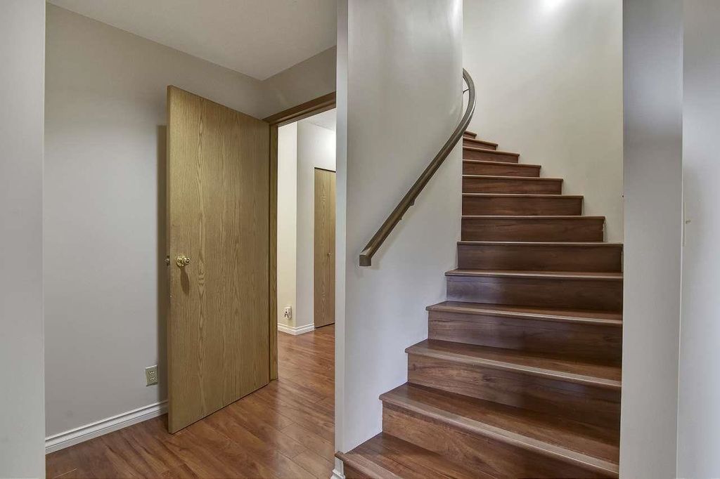 listing image 1108658740644297605