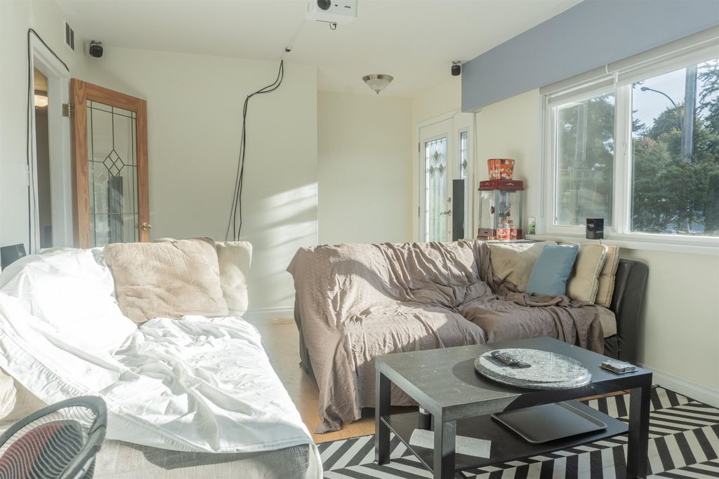 listing image 1106668249465613061