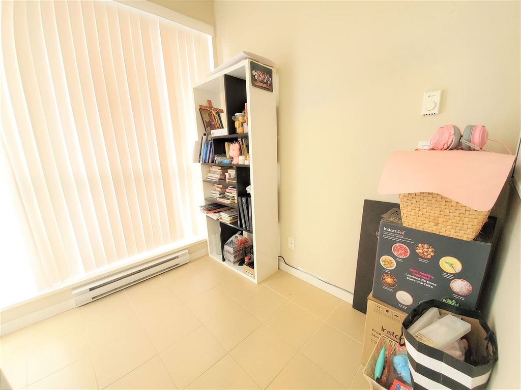 listing image 1105090489137418829