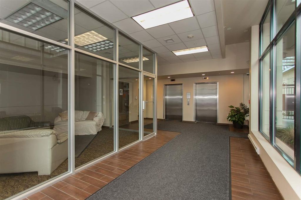 listing image 1104894623836209308