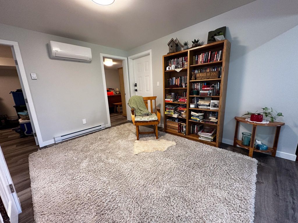 listing image 1103969467668614802