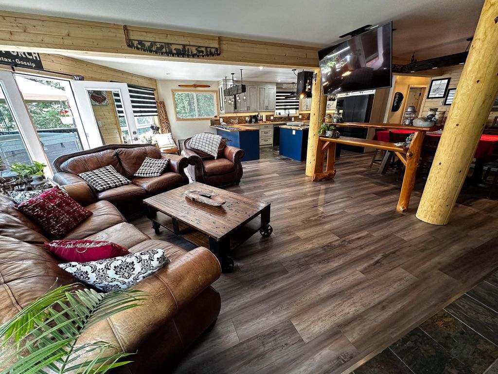 listing image 1104269975678804812