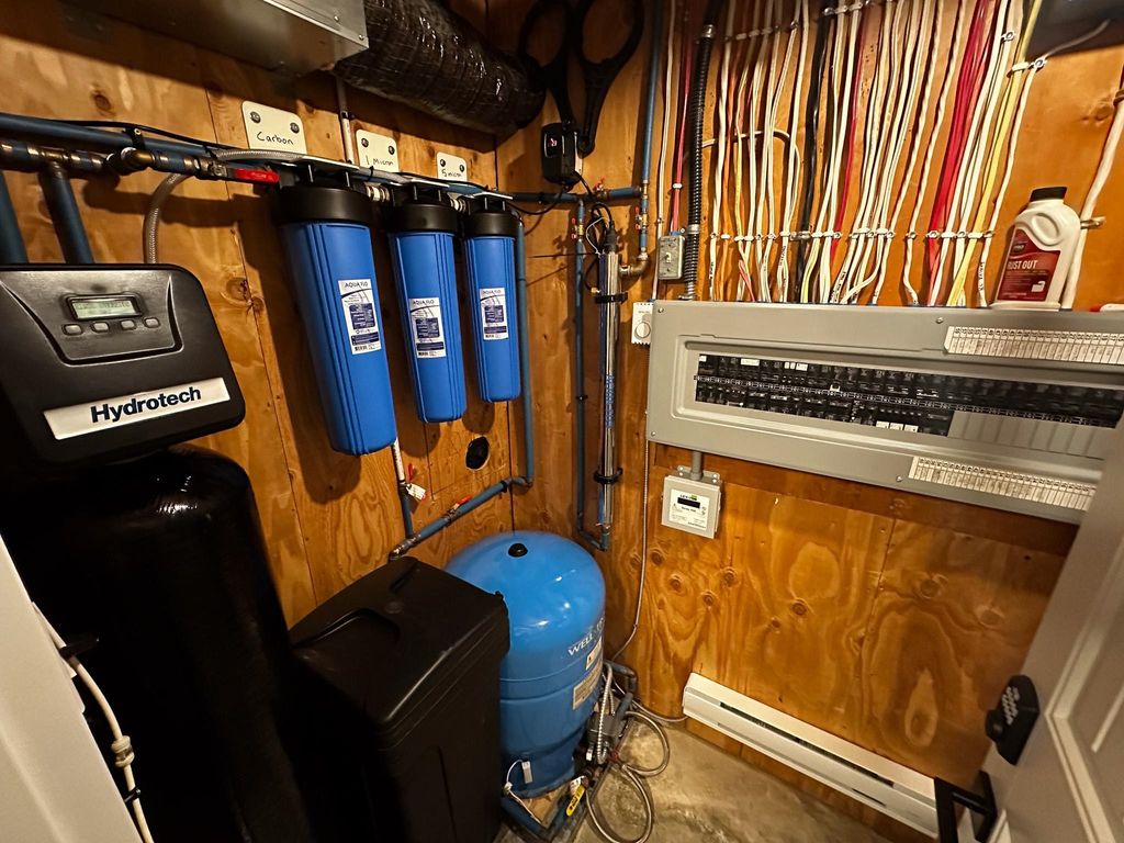 listing image 1104488502955261082