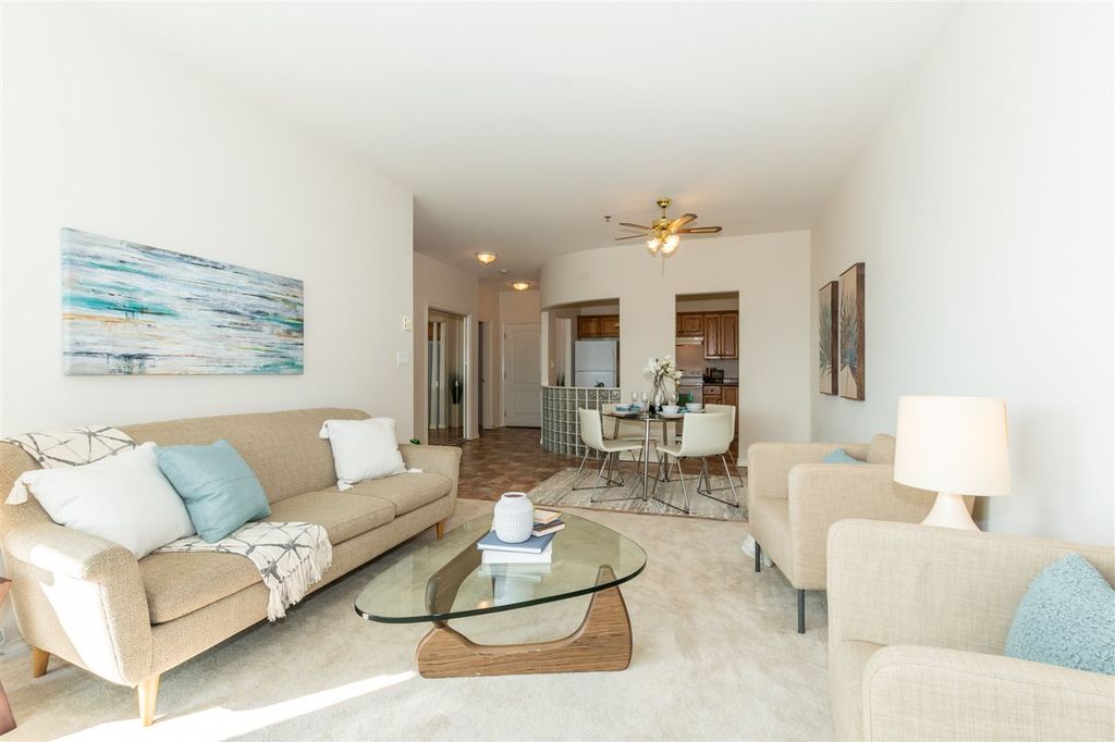 listing image 1106962653508942192
