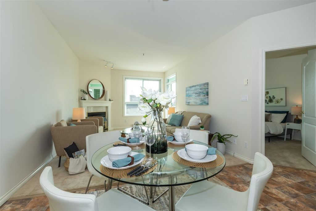 listing image 1106493247405524427
