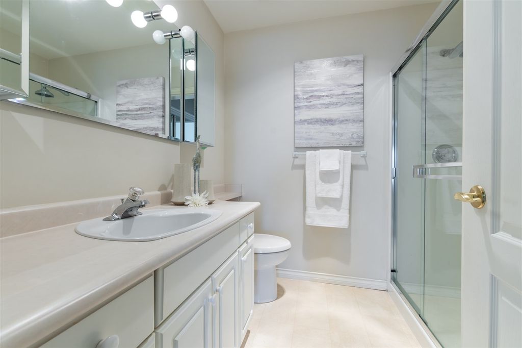listing image 1104310291375379755