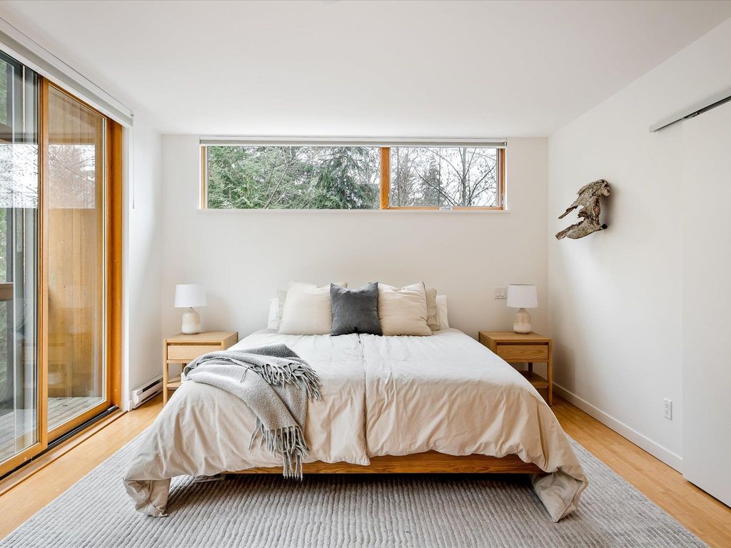 listing image 1109014515094002803