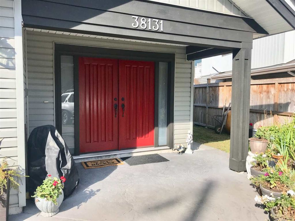 listing image 1106003879894936960
