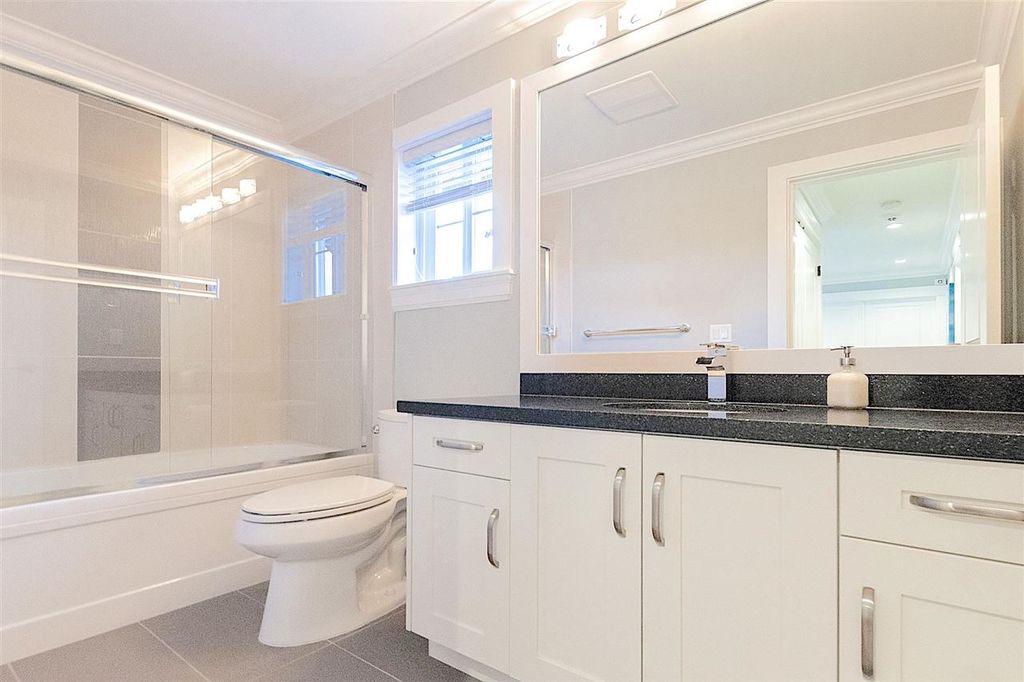 listing image 1109784757201282955