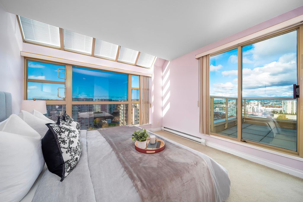 listing image 1105038179705828453