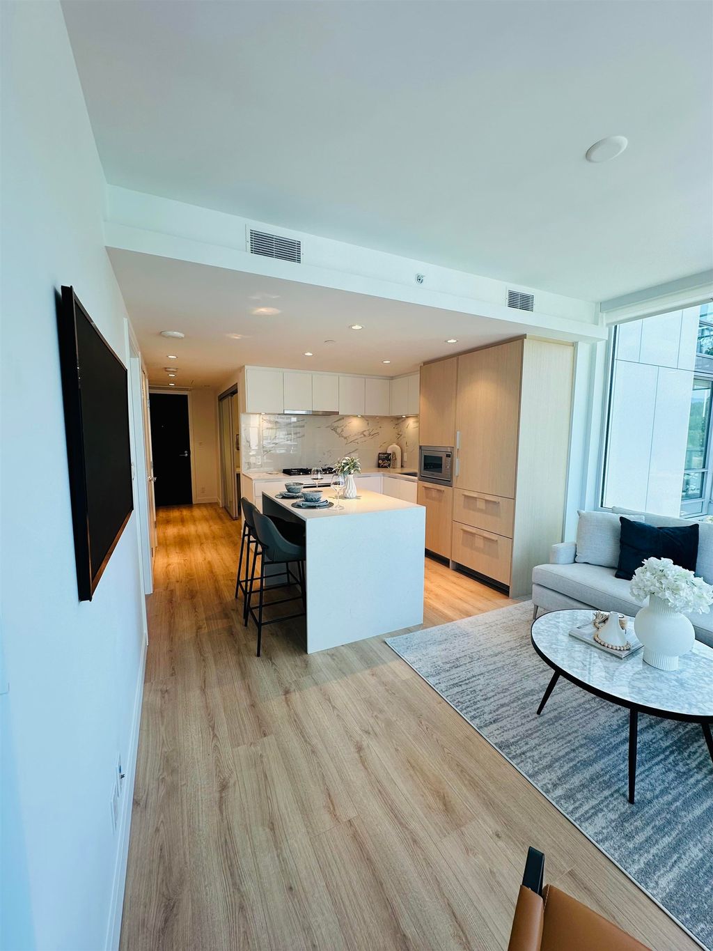 listing image 1101205208422831208