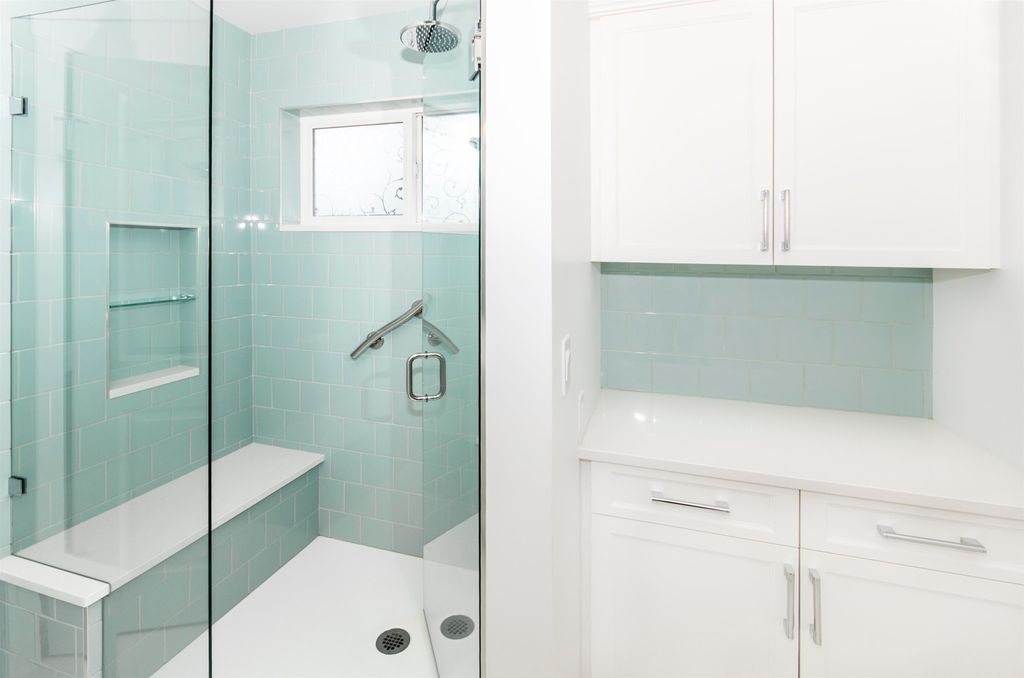 listing image 1100644871658744644