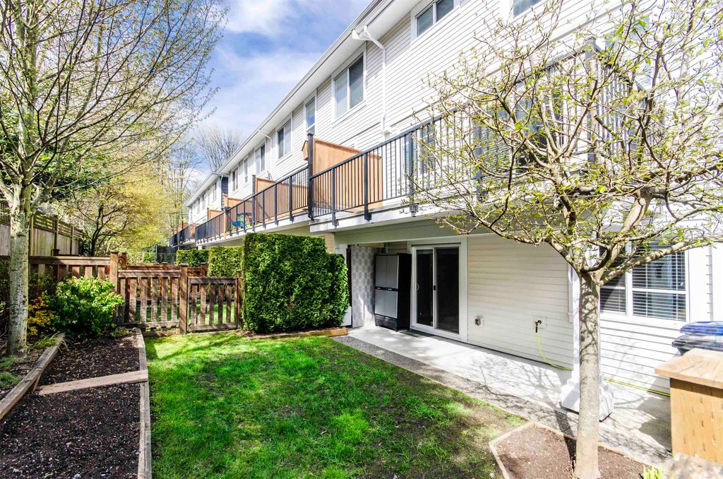 listing image 1104136524111119218
