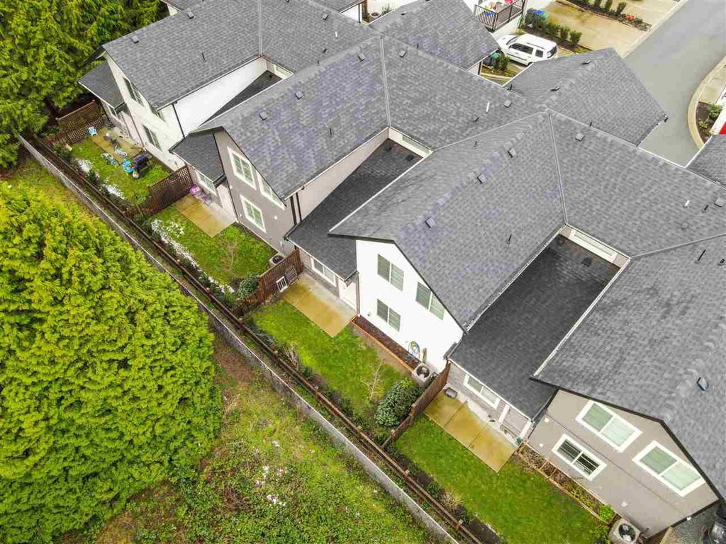 listing image 1100316947787124570