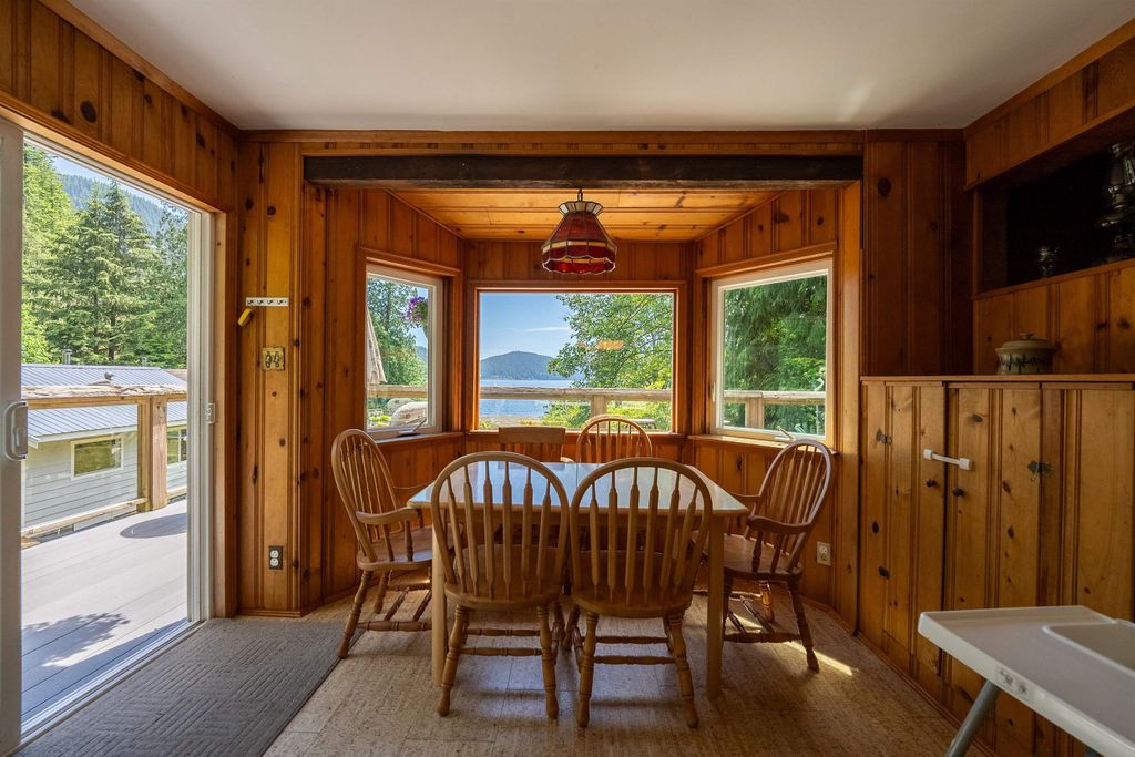 listing image 1100550052896279697