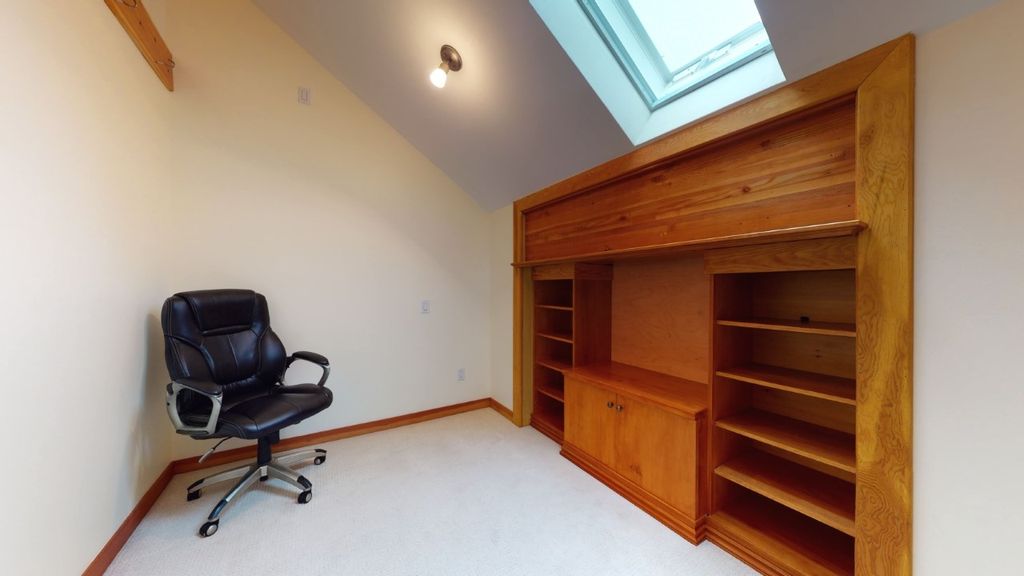 listing image 1100061669834138871