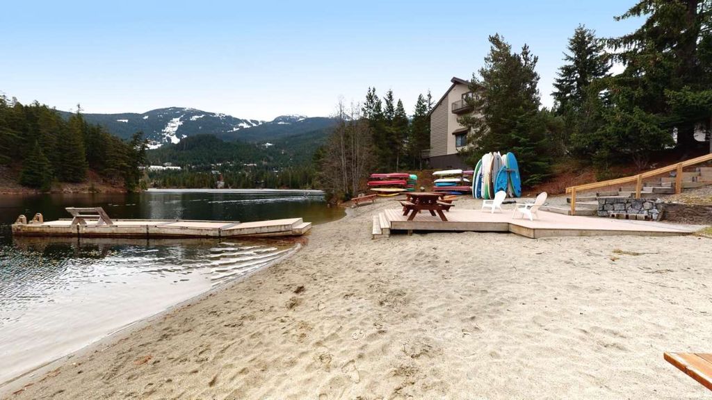 listing image 1105872068001003296