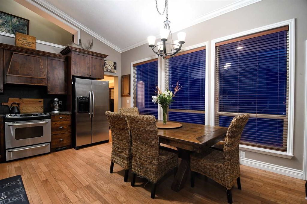 listing image 1106337012771460313