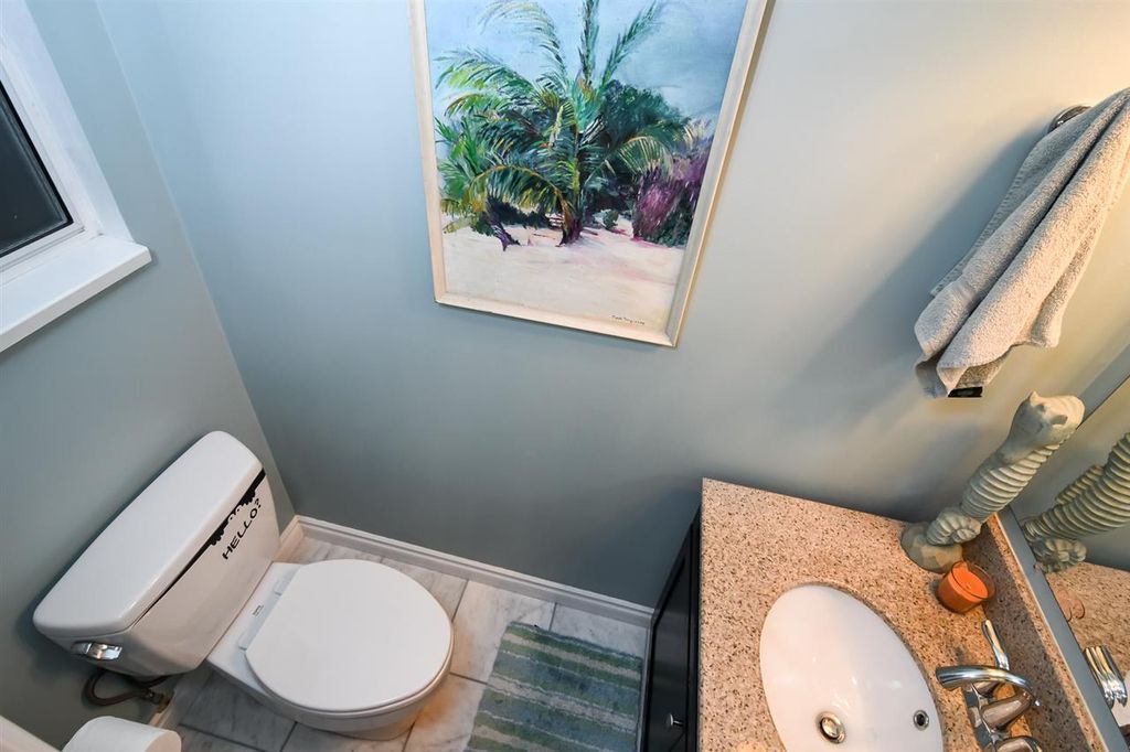 listing image 1106033665435900705