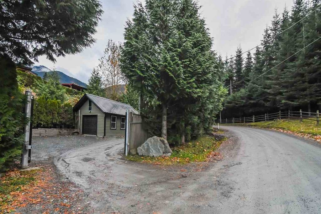 listing image 1103098942650119614