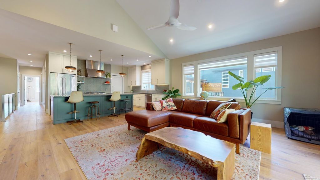 listing image 1107272178799010695